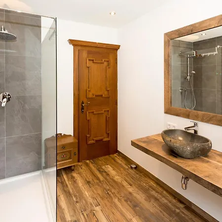 בית נופש Hoellbacher By We Rent באד גסטיין