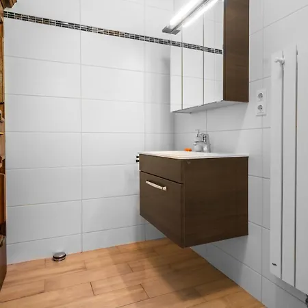Hoellbacher By We Rent באד גסטיין