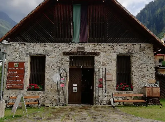 Holiday home Hoellbacher